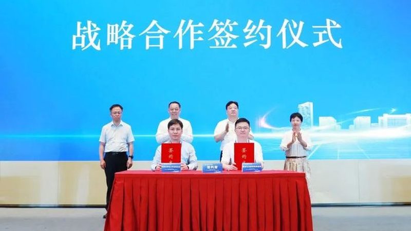 结构胶粘剂施工，这些注意事项你不可不知**
